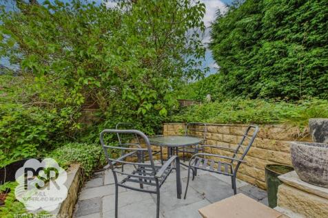 Rear Garden - Dining Area