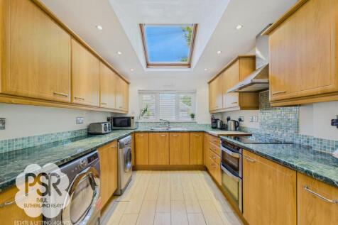 Kitchen Diner - Kitchen Area