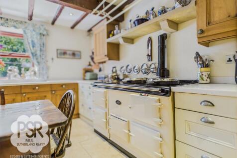 Kitchen Diner - Gas Converted Aga