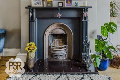Lounge - Open Fireplace