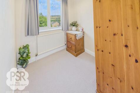 Bedroom Five / Home Office