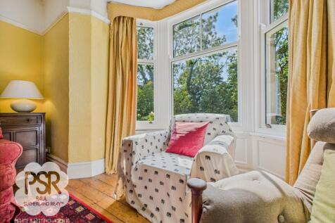 Lounge - Stunning High Quality Timber Bay Window