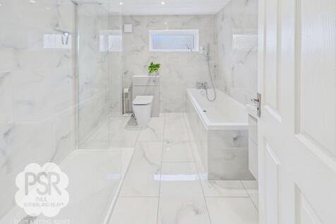 Featured Picture 1 - Modern Ground-Floor Bathroom
