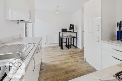 Kitchen Diner - Dining Area