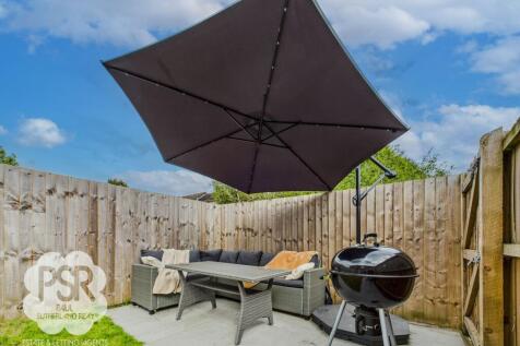 Rear Garden - Outdoor Seating and Entertaining Area