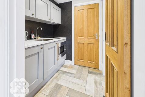 Studio Kitchenette