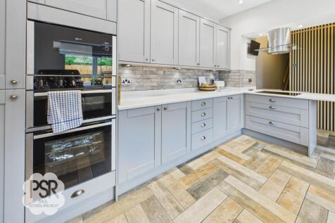 Cottage Kitchen