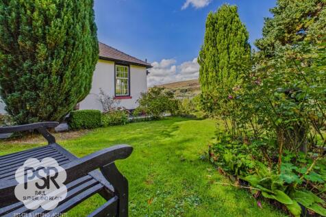 Picturesque Seating Area