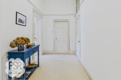 22 - Main Hallway
