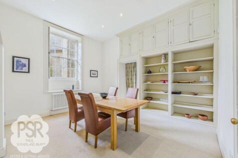25 - Dining Room