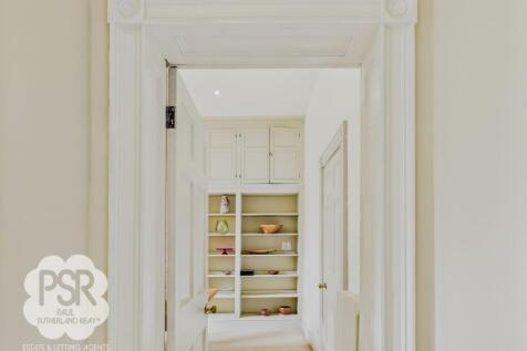 26 - Dining Room