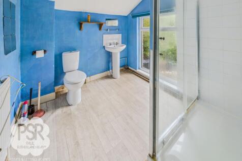 Flat - Bathroom