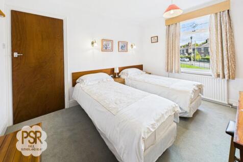 Front bedroom