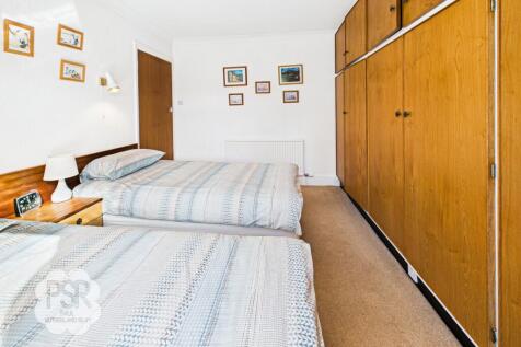 Rear Bedroom