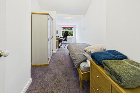 Bedroom Three / Office