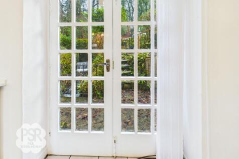 Kitchen / Living Room