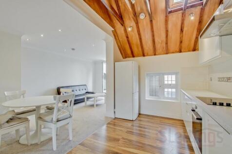 2 Bed Furnished Flat