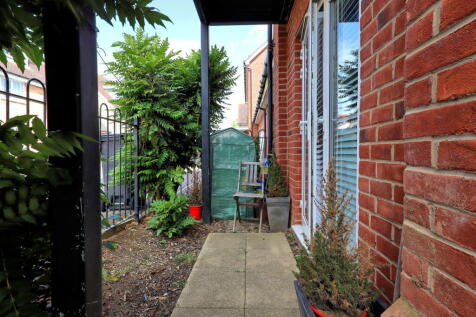 Property Image 15