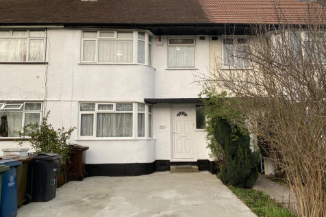 Offers in Excess of £500,000