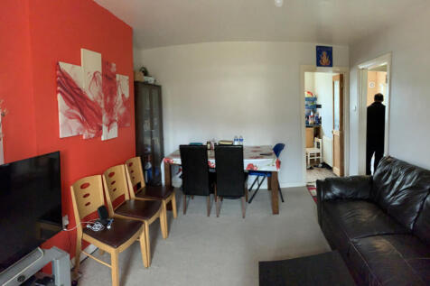 Three Bedroom Terraced Property in South Harrow