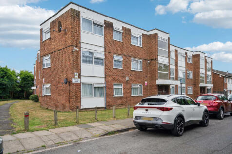 Purpose-built, chain-free two-bedroom second-floo
