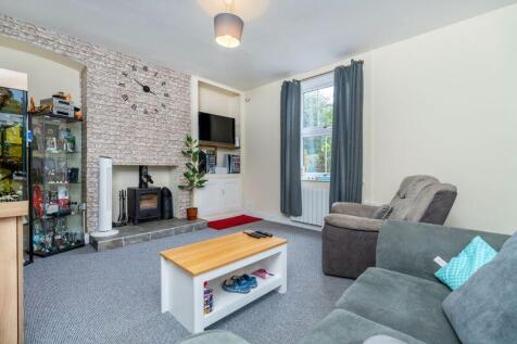 Wellsyke Cottage - Living Room 
