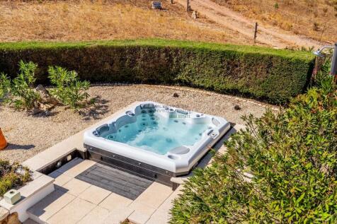 Property Image 44