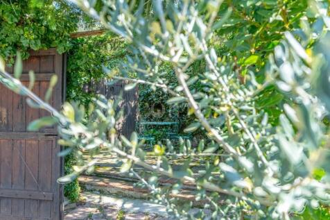 Property Image 39