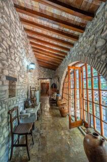 Property Image 100
