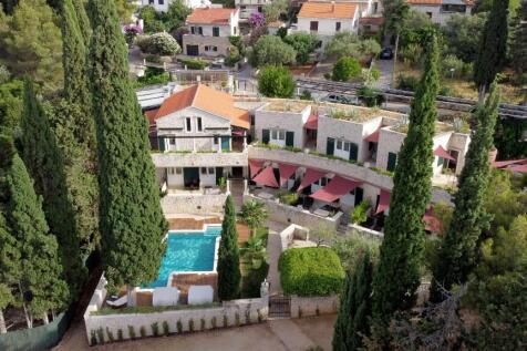 Property Image 39