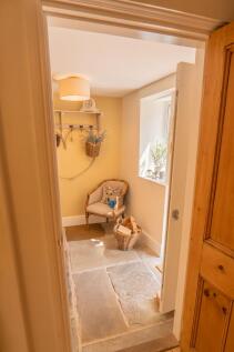 Entrance hall, Laundry and bathroom