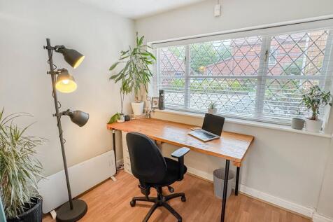 Reception/Office/Snug