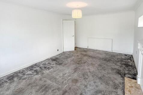Bright &amp; Spacious Living Room with Lovely Views