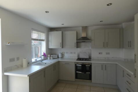 Kitchen with appl...