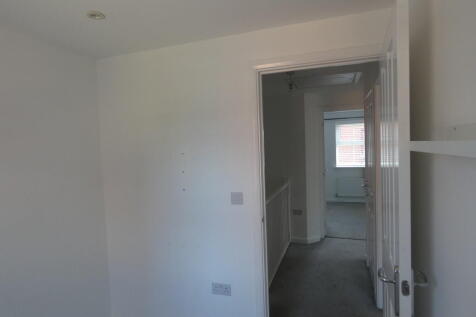Bedroom 3 Continu...