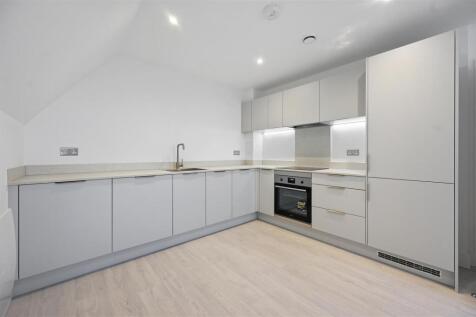 Wrealty - 25 Sloane Court - Kitchen.JPG