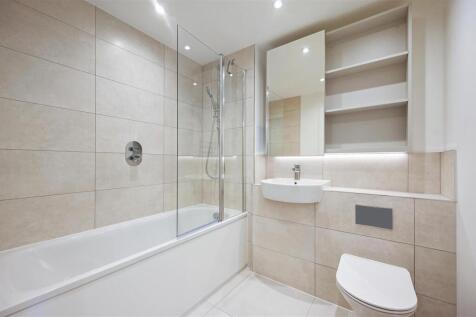 Wrealty - 27 Sloane Court - Ensuite.JPG