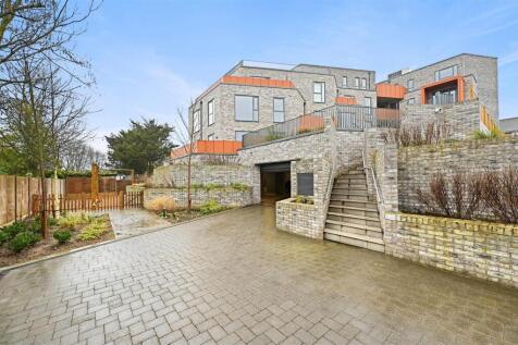 AAAAAAAAAWrealty - Exteriors, Bejoux Court - Garag
