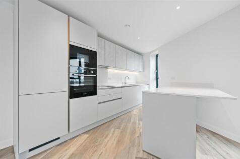 CWrealty - Flat 35, Bejoux Court - Kitchen3 (1).JP