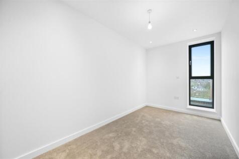 EWrealty - Flat 35, Bejoux Court - BedroomD3 (1).J