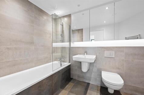 KWrealty - Flat 35, Bejoux Court - Bathroom3 (1).J