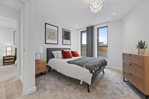 GRC- bejoux court- flat 4 - bedroom a3 (1).JPG