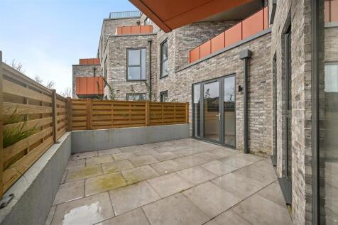 KRC- bejoux court- flat 4 - balcony 4 (1).JPG