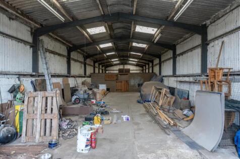 Barn With Kennels