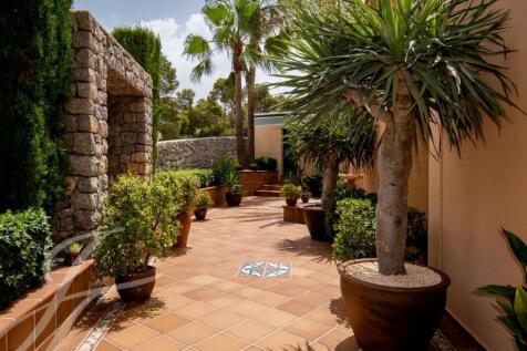 Property Image 28