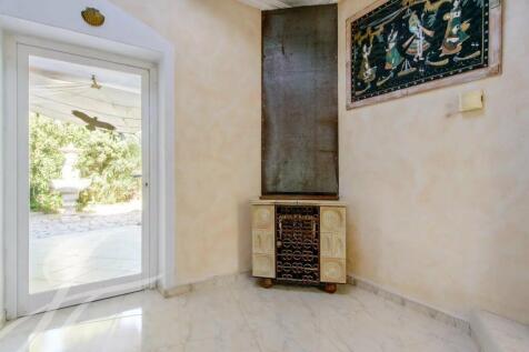 Property Image 44