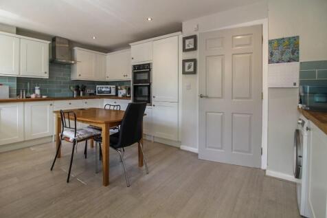 Kitchen Ground Fl...