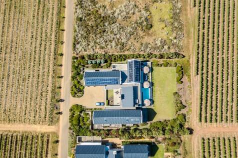 Property Image 38