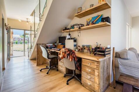 Property Image 32