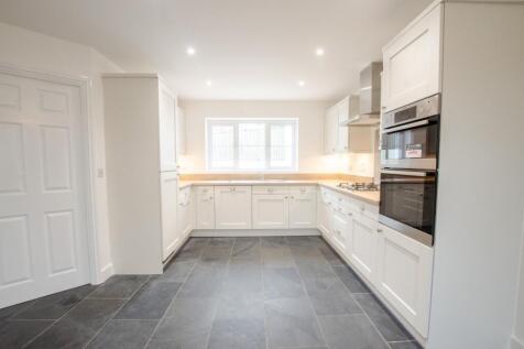 70 Du Maurier Drive TPS Bodmin 01208 74182-12